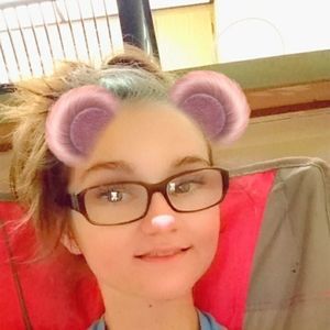 Meet your Posher, Tori